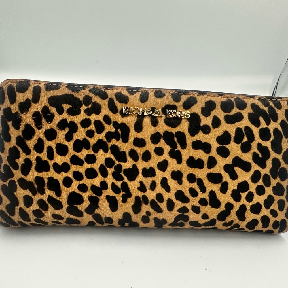 Michael Kors jet set Large Continental wallet wristlet Calf Hair Blackk Multi